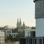 - The Niu, Sparrow By Ihg Řezno