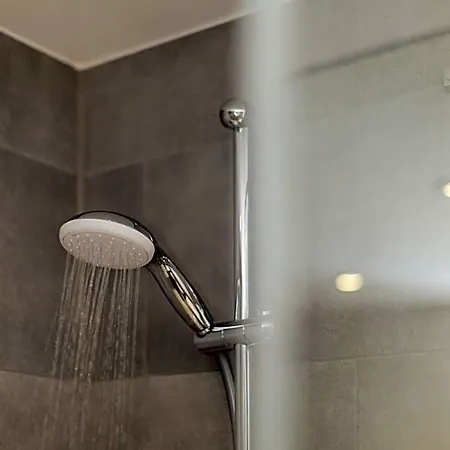 - The Niu, Sparrow By Ihg Szálloda 3*