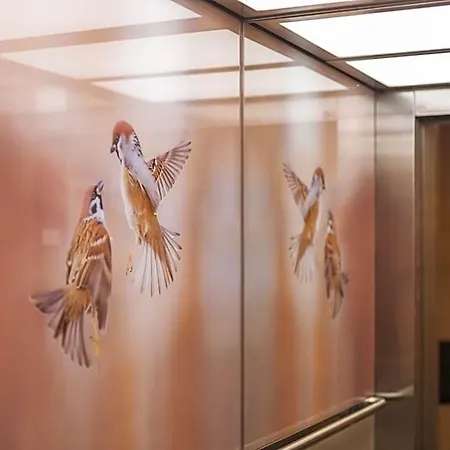 - The Niu, Sparrow By Ihg Regensburg