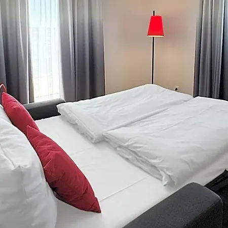 Szálloda - The Niu, Sparrow By Ihg Regensburg